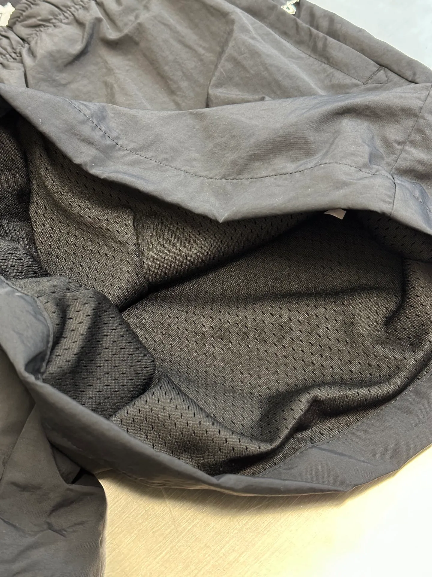 Acne Studios X Kappa ， Acne Studios ， Kappa Classic ， ， ， 。 Acne Studios Kappa ， ， ， 。 size：S M L XL